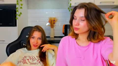 Leila online show from 07/13/26, 10:23