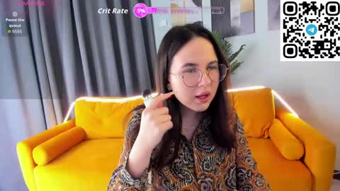 leylamirage online show from 04/25/26, 12:19