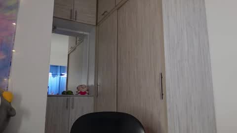 Jessica online show from 03/28/26, 04:39