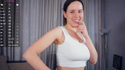 Adeline Di or just cute girl3 online show from 12/23/25, 07:06