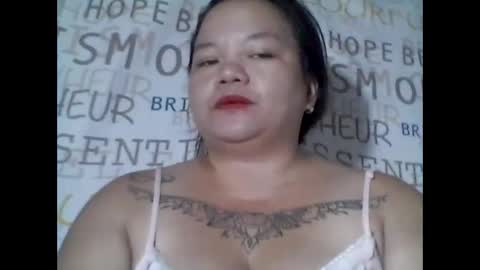 lhiannash33 online show from 04/07/26, 12:38