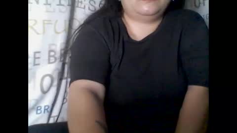 lhiannash33 online show from 04/13/26, 12:49