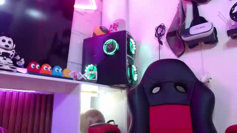 li_arellano online show from 07/10/26, 07:16