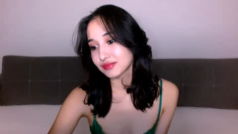 Snapshot of li_noen chatting on 12/08/24, 03:53 Li online show from 12/08/24, 03:53