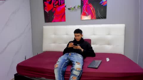 lia78couple online show from 07/10/26, 10:01
