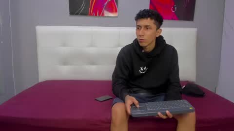 lia78couple online show from 07/15/26, 08:14