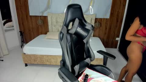 lia_16_ online show from 02/20/26, 11:00