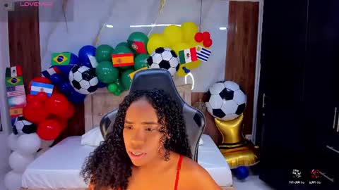 lia_16_ online show from 07/03/26, 11:05