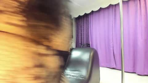 lia__owen online show from 05/17/26, 01:03