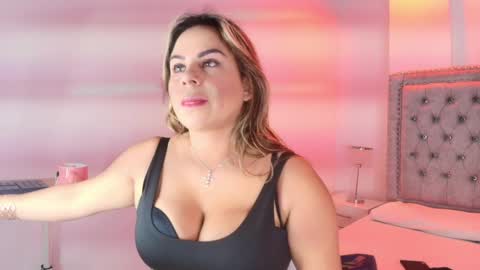 Lia  online show from 04/10/26, 04:06