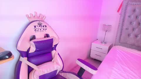 Lia  online show from 07/14/26, 10:21
