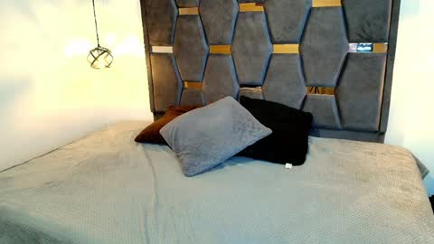  LIA  online show from 04/07/26, 11:54