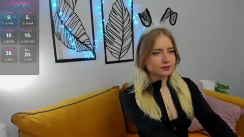 Lia online show from 05/06/26, 01:57