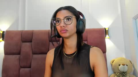 Snapshot of lia_girl2 chatting on 01/09/25, 03:36 Lia online show from 01/09/25, 03:36