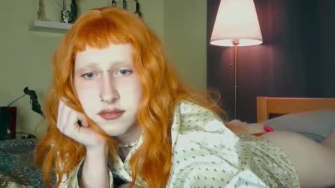 lia_grl online show from 04/02/26, 11:02