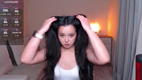 Snapshot of lia_hetty chatting on 11/25/25, 05:02 L I A online show from 11/25/25, 05:02