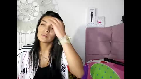 Lia online show from 01/14/26, 09:52