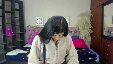 lia online show from 01/20/25, 08:07