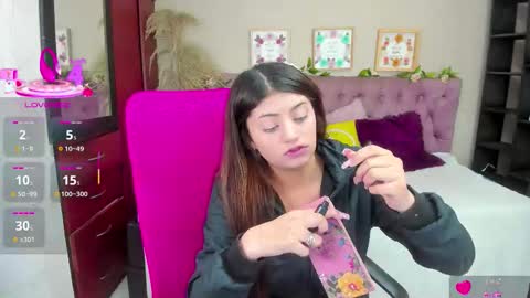 lia online show from 12/19/25, 12:56