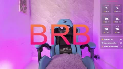 Snapshot of lia_little18 chatting on 01/25/25, 07:49 lia_little18 online show from 01/25/25, 07:49