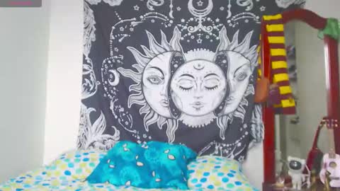 Lia Monroe online show from 11/15/25, 09:00