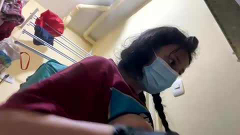 Little Queen Lia  online show from 02/07/26, 11:08