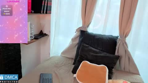 Snapshot of lia_summer1 chatting on 11/01/25, 07:05 lia summer1 online show from 11/01/25, 07:05