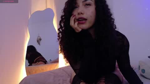 Lia online show from 04/13/26, 11:21