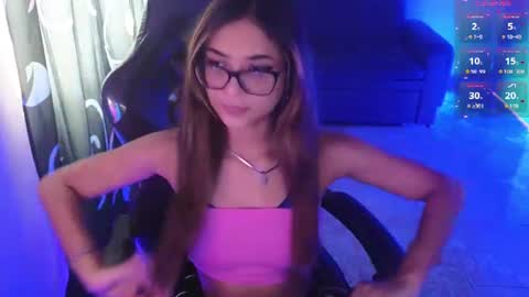 lia_varel online show from 06/16/26, 08:33