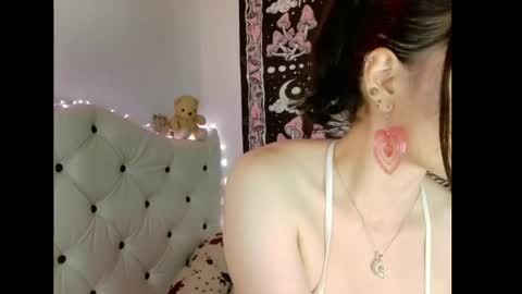 lia_whitexx online show from 05/08/26, 02:06