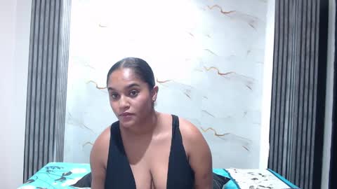 Snapshot of liaa_cams chatting on 06/09/26, 02:45 liaa_cams online show from 06/09/26, 02:45