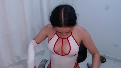   lia  online show from 06/14/26, 03:08