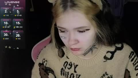 liaa_li online show from 04/15/26, 08:09