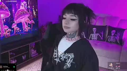 Liaa  online show from 02/13/25, 04:50