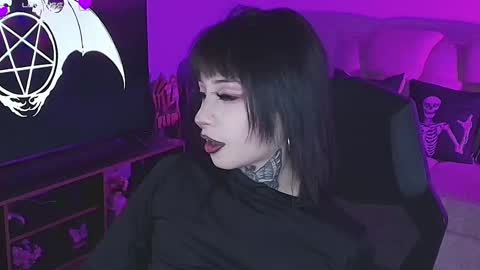 Liaa  online show from 02/17/25, 10:03