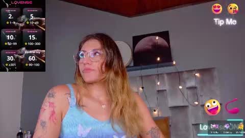 L I A   online show from 07/14/26, 10:21