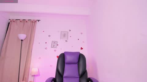 Snapshot of liaamoretzz chatting on 06/08/26, 11:27 liaa moretzz online show from 06/08/26, 11:27