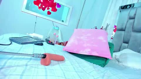 Antonela online show from 03/13/26, 07:09