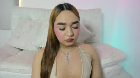 La  online show from 05/31/26, 08:21