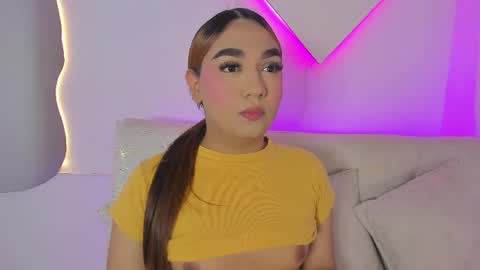 La  online show from 07/14/26, 04:45