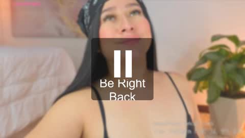 Lia Cox online show from 03/12/25, 10:37