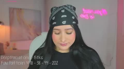 Lia Cox online show from 10/21/25, 03:07