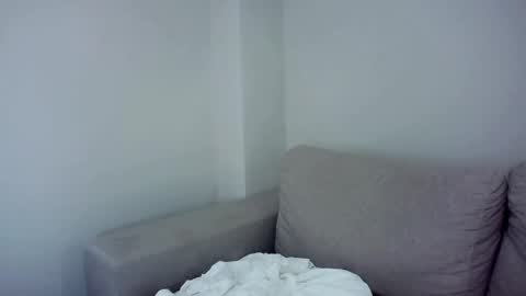 Lia Divina online show from 04/22/26, 06:38