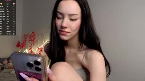 Lia  online show from 02/06/26, 08:51