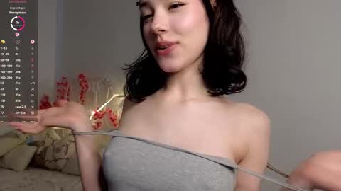 Lia  online show from 03/12/26, 09:48