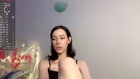 Lia  online show from 07/11/26, 09:23