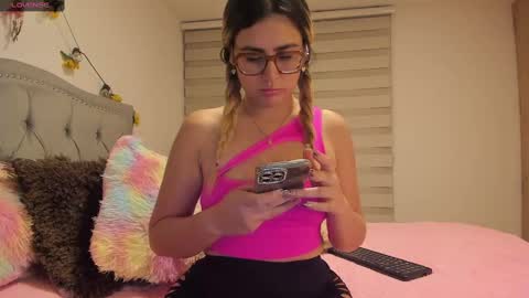 Snapshot of liahkimi chatting on 01/24/25, 03:32 Lia online show from 01/24/25, 03:32