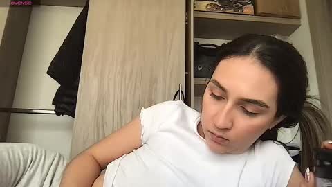 Snapshot of liahrommie chatting on 02/19/26, 02:57 Amy online show from 02/19/26, 02:57