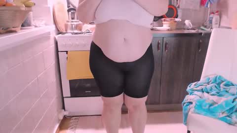 Snapshot of liahsofty chatting on 12/03/24, 09:56 miss Lia colection for travel online show from 12/03/24, 09:56