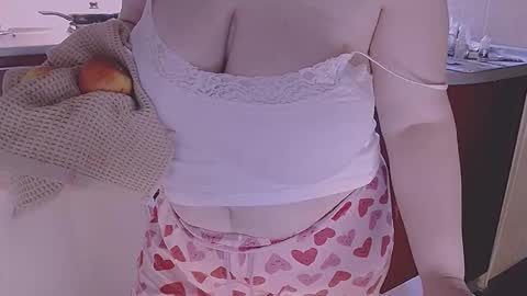 miss Lia  colection for travel online show from 04/11/26, 06:23